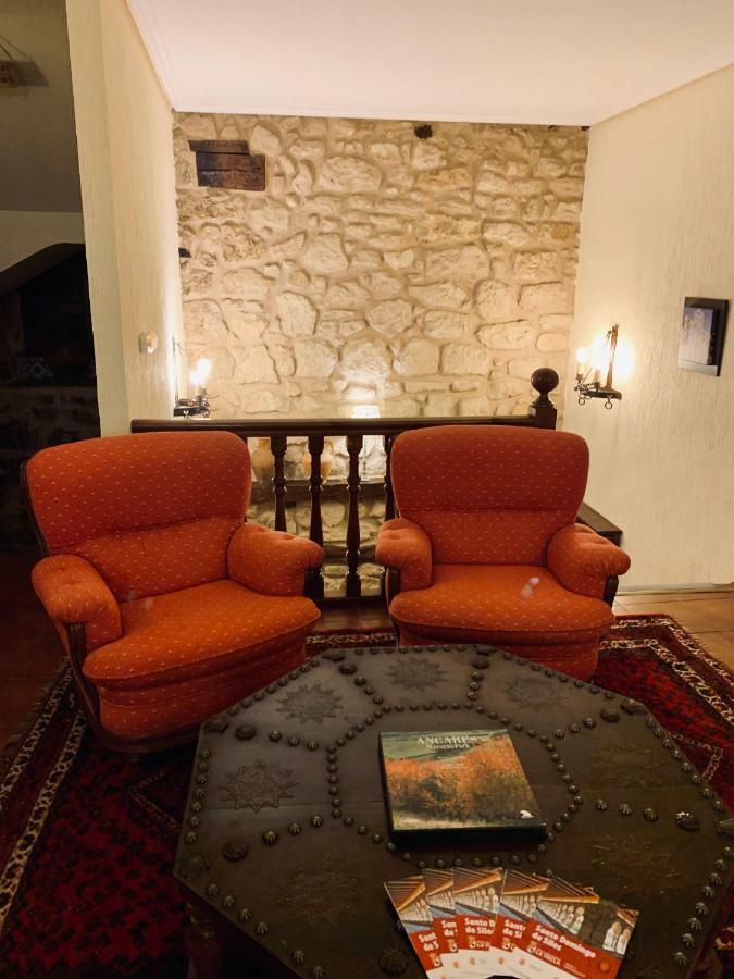 Hotel Tres Coronas De Silos Santo Domingo De Silos Εξωτερικό φωτογραφία